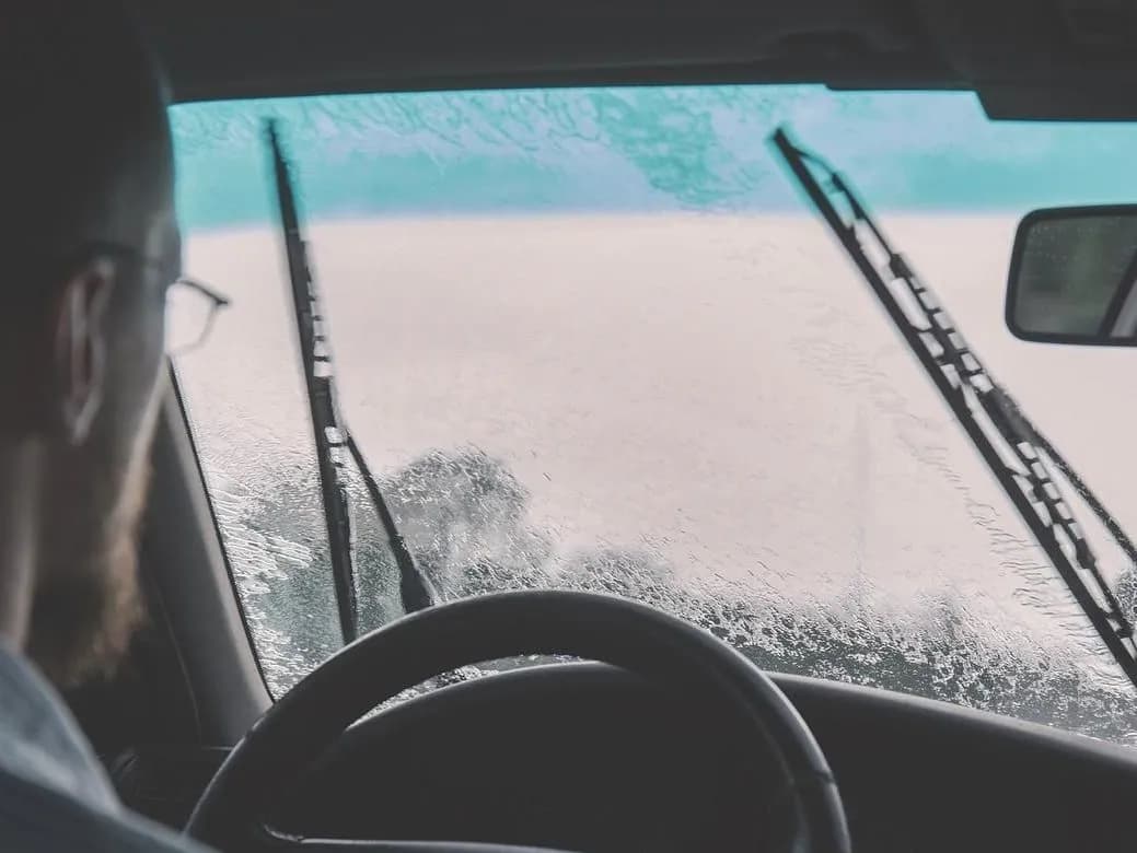 Service & Repairs Wiper Blades